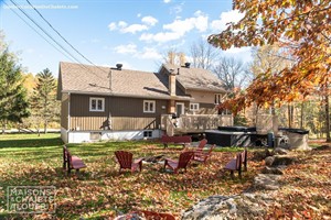 waterfront cottage rentals Saint-Denis-de-Brompton, Estrie/Cantons-de-l'est