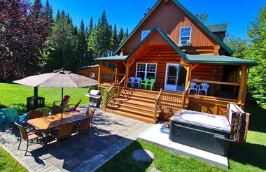 waterfront cottage rentals Sainte-Christine d'Auvergne, Québec