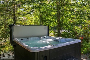 cottage rentals with last minute deals Saint-Claude, Estrie/Cantons-de-l'est