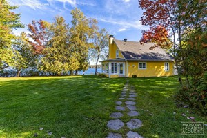 waterfront cottage rentals Beaulac-Garthby, Chaudière Appalaches