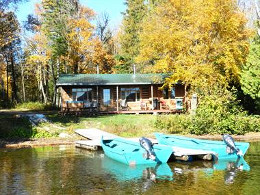 cottage rentals for outfitters Lac-Du-Cerf, Laurentides
