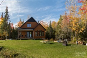 waterfront cottage rentals Beaulac-Garthby, Chaudière Appalaches