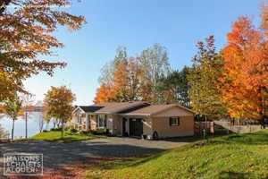 waterfront cottage rentals Stratford, Chaudière Appalaches
