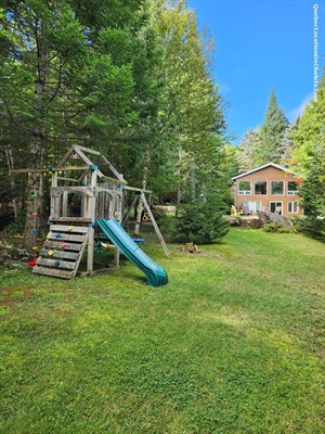 chalets à louer bord de l'eau Saint-Adolphe d'Howard, Laurentides